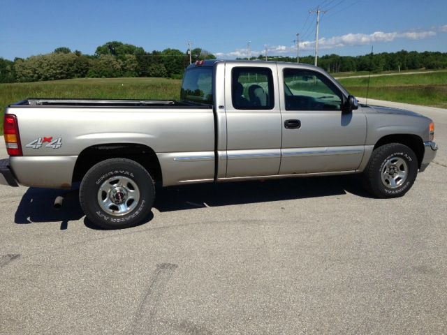 2000 GMC Sierra 1500 B1500 Chariot High Top Conversation