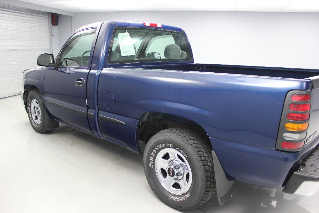 2001 GMC Sierra 1500 XL Regular Cab