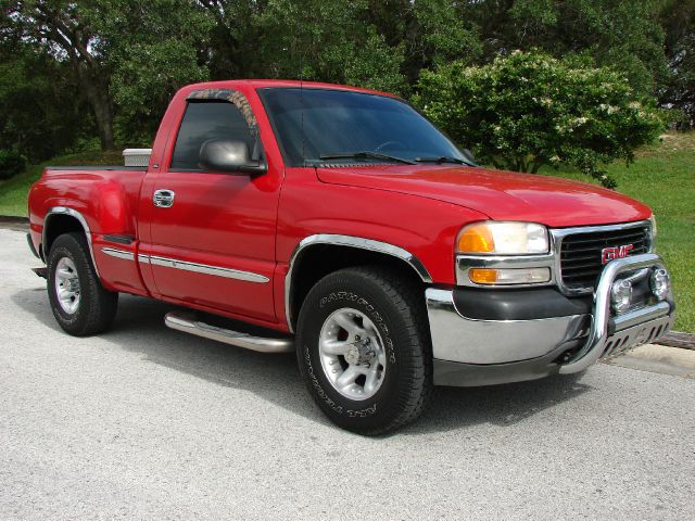 2001 GMC Sierra 1500 Luxury R350 4D Utility