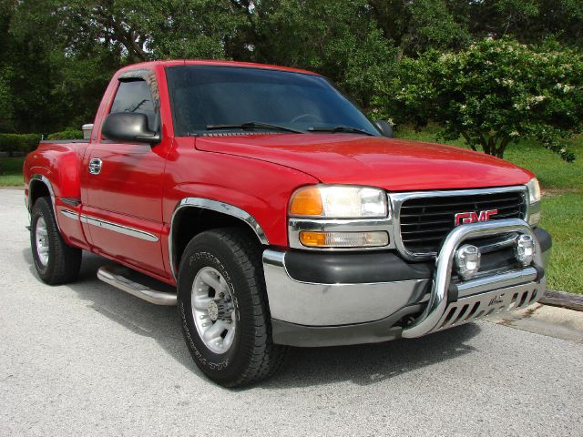 2001 GMC Sierra 1500 Luxury R350 4D Utility