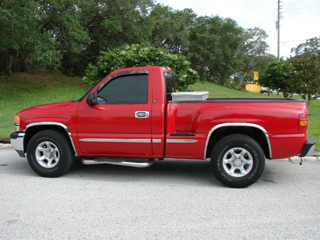 2001 GMC Sierra 1500 Luxury R350 4D Utility