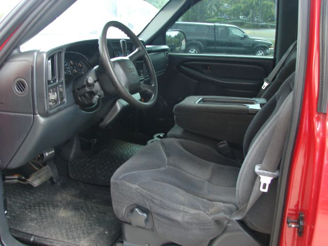 2001 GMC Sierra 1500 Luxury R350 4D Utility