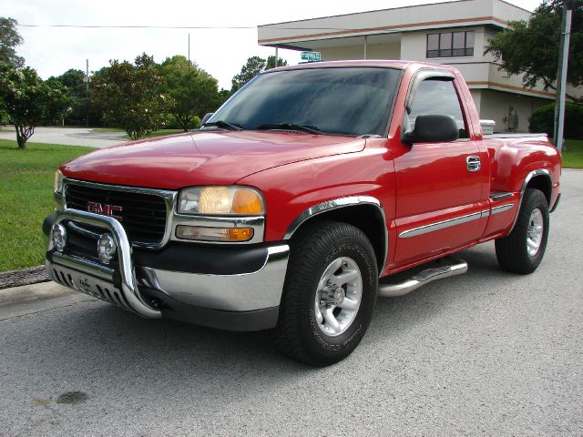 2001 GMC Sierra 1500 Luxury R350 4D Utility