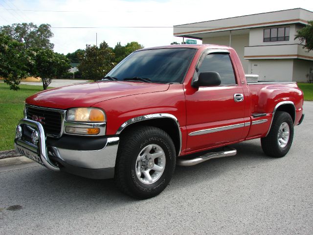 2001 GMC Sierra 1500 Luxury R350 4D Utility