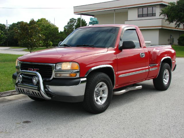 2001 GMC Sierra 1500 Luxury R350 4D Utility