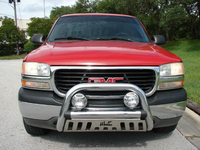 2001 GMC Sierra 1500 Luxury R350 4D Utility