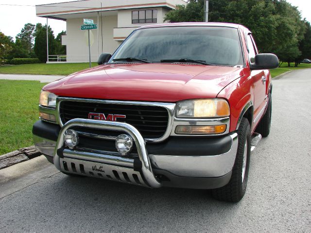 2001 GMC Sierra 1500 Luxury R350 4D Utility