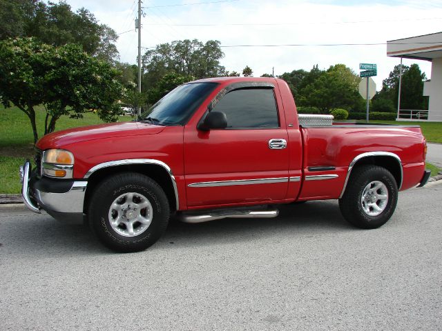 2001 GMC Sierra 1500 Luxury R350 4D Utility