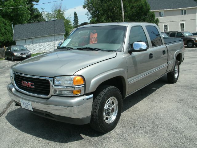 2001 GMC Sierra 1500 2005 Suzuki XL7