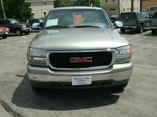 2001 GMC Sierra 1500 2005 Suzuki XL7