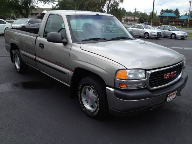 2002 GMC Sierra 1500 EX-L Minivan