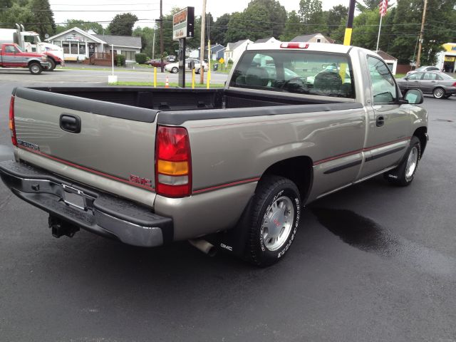 2002 GMC Sierra 1500 EX-L Minivan