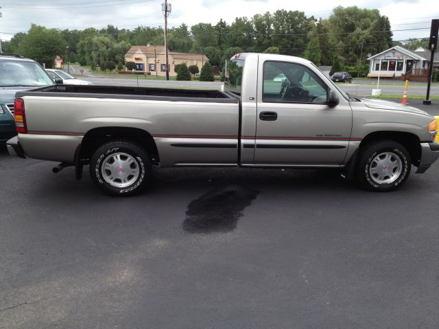 2002 GMC Sierra 1500 EX-L Minivan