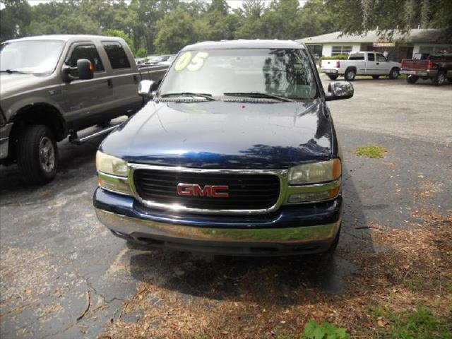 2002 GMC Sierra 1500 Islander