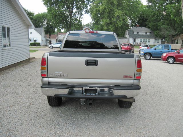 2002 GMC Sierra 1500 Standard 4X4 Hardtop