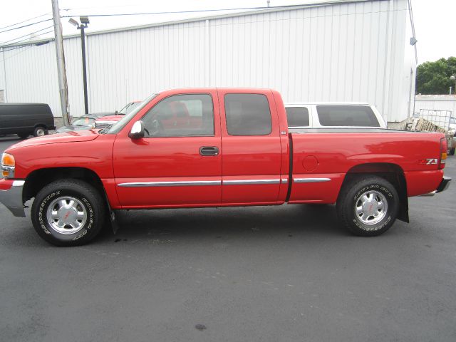 2002 GMC Sierra 1500 Standard 4X4 Hardtop