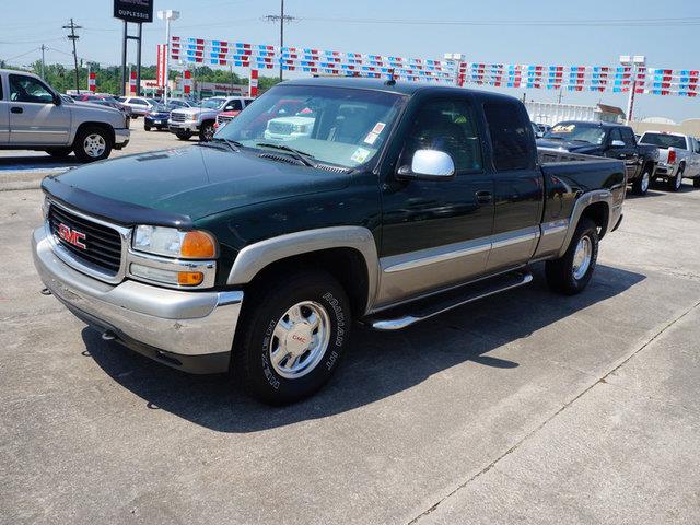 2002 GMC Sierra 1500 Wagon SE