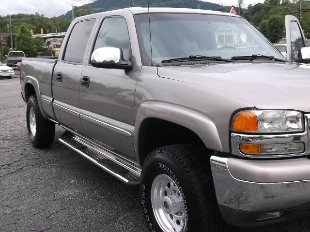 2002 GMC Sierra 1500 Lsall Wheeldrive