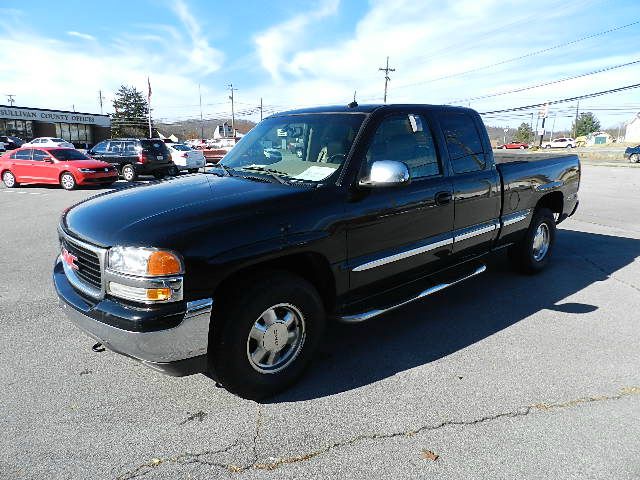 2002 GMC Sierra 1500 4DR SUV AT