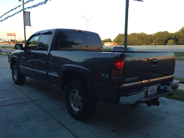 2002 GMC Sierra 1500 Standard 4X4 Hardtop