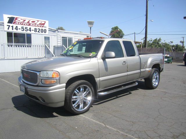 2002 GMC Sierra 1500 LE Sedan