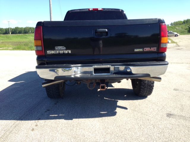 2002 GMC Sierra 1500 Standard 4X4 Hardtop