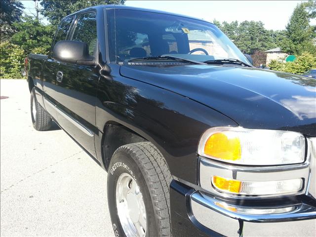 2003 GMC Sierra 1500 Standard 4X4 Hardtop