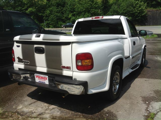 2003 GMC Sierra 1500 Cloth Buckets