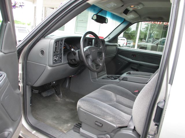 2003 GMC Sierra 1500 Standard 4X4 Hardtop