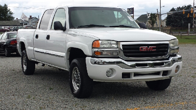 2003 GMC Sierra 1500 Sedan Sport S Navigation