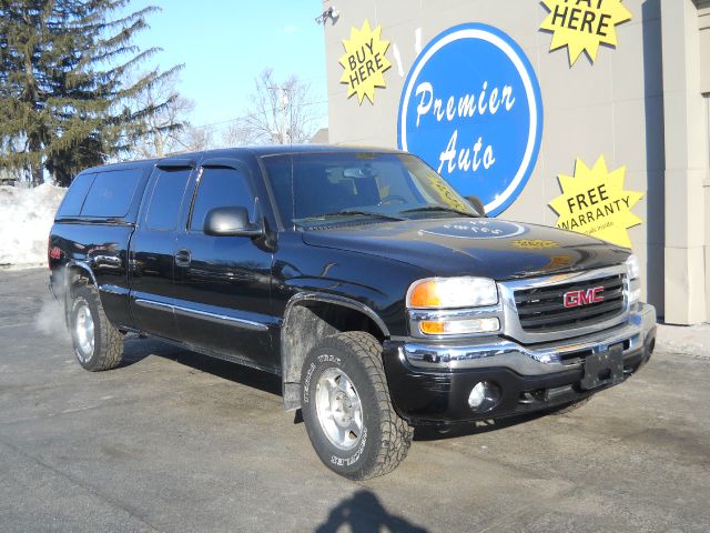 2003 GMC Sierra 1500 LE Sedan