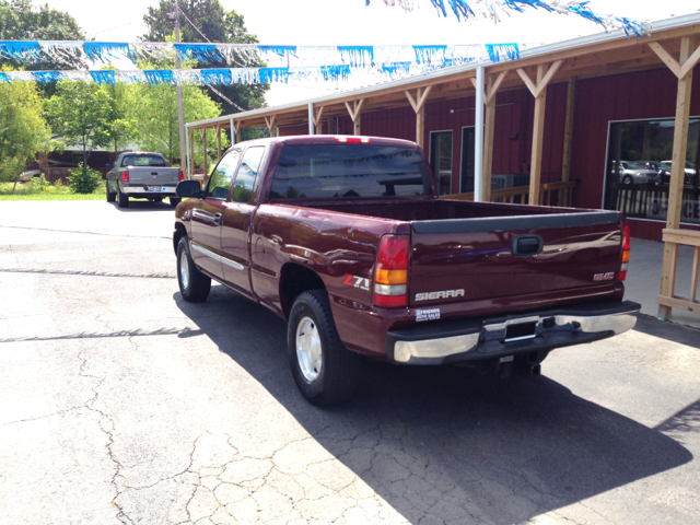 2003 GMC Sierra 1500 Standard 4X4 Hardtop