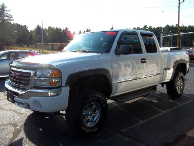 2003 GMC Sierra 1500 SRW LS