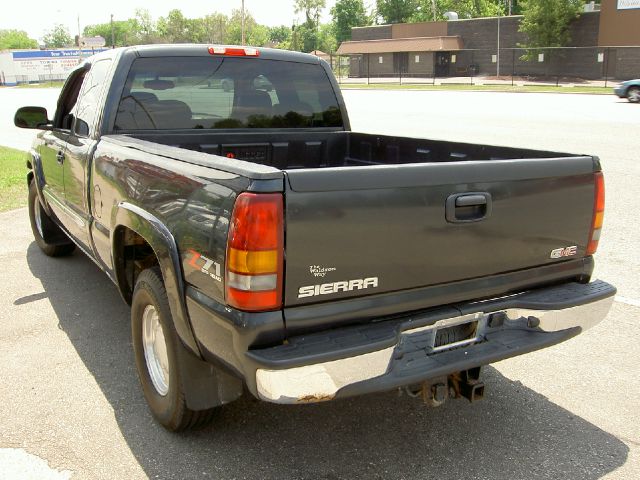 2003 GMC Sierra 1500 All-wheel-drive Premium