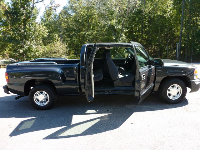 2003 GMC Sierra 1500 Lsall Wheeldrive