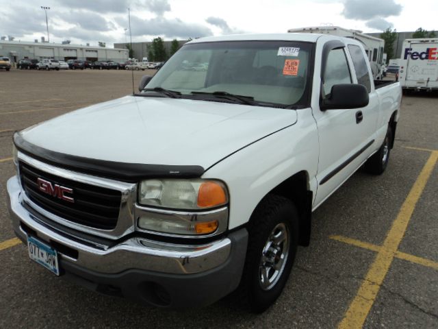 2003 GMC Sierra 1500 LE Sedan