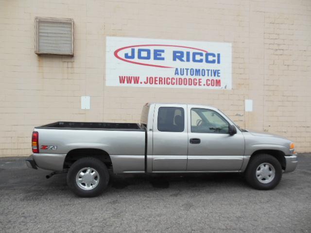 2003 GMC Sierra 1500 XL Suoer CAB