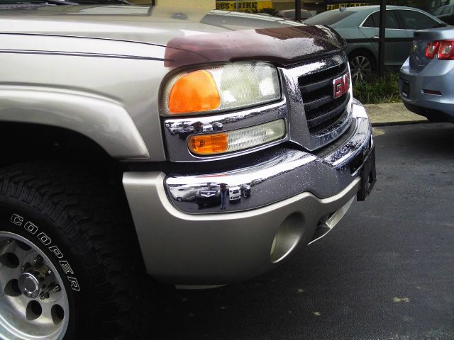 2003 GMC Sierra 1500 4DR SUV AT