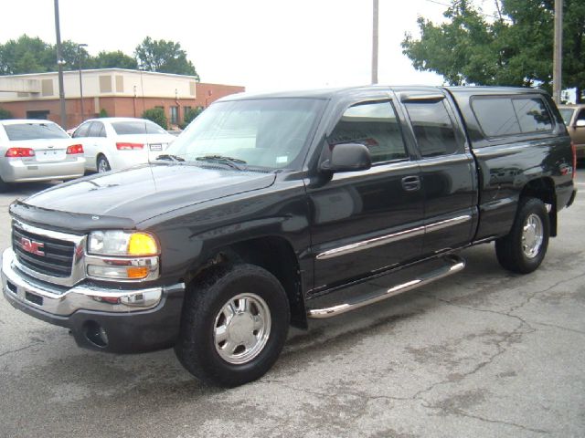 2003 GMC Sierra 1500 Standard 4X4 Hardtop