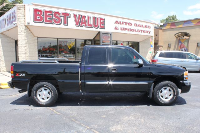 2004 GMC Sierra 1500 4DR SUV AT