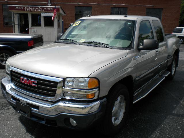 2004 GMC Sierra 1500 4DR SUV AT