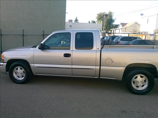 2004 GMC Sierra 1500 Unknown