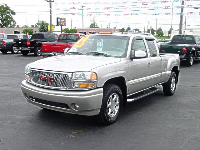 2004 GMC Sierra 1500 Base