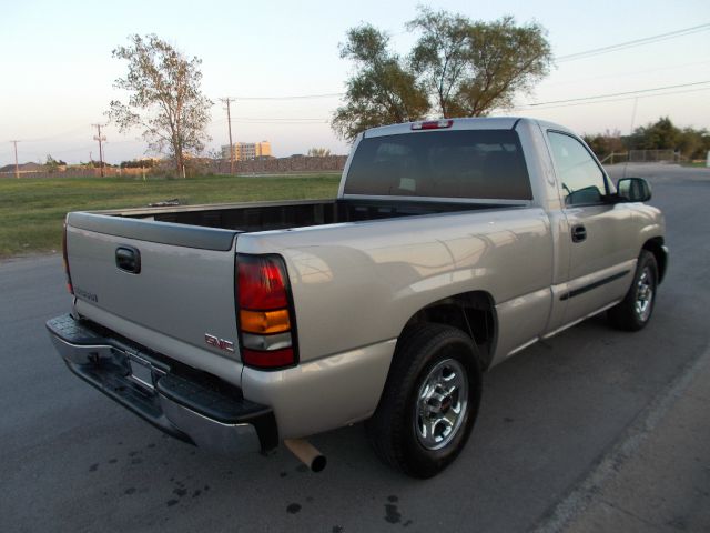 2004 GMC Sierra 1500 4dr Sdn Auto GLS w/XM