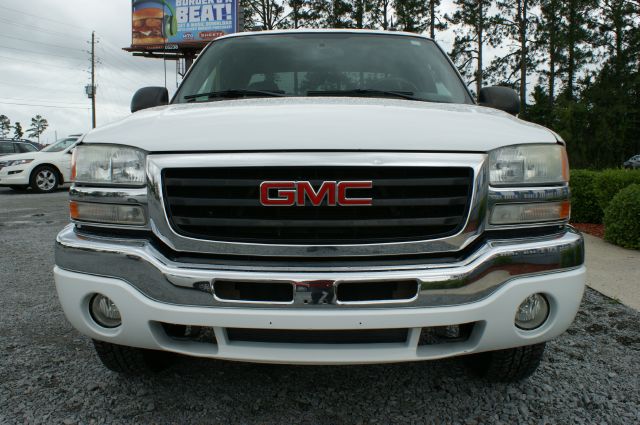 2004 GMC Sierra 1500 Standard 4X4 Hardtop