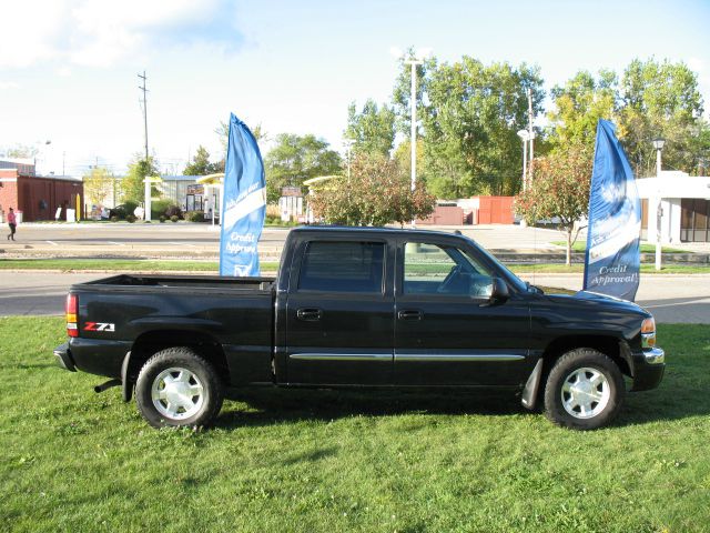 2004 GMC Sierra 1500 Lsall Wheeldrive