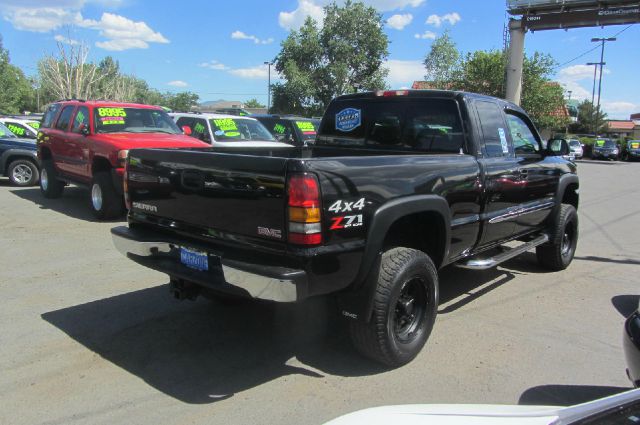 2004 GMC Sierra 1500 Standard 4X4 Hardtop