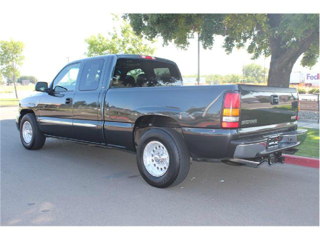 2004 GMC Sierra 1500 RWD W/1se