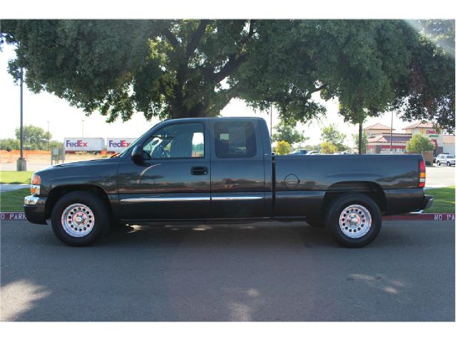 2004 GMC Sierra 1500 RWD W/1se