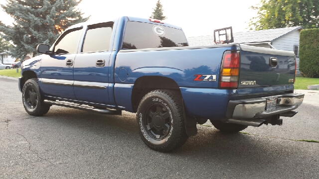 2004 GMC Sierra 1500 Lsall Wheeldrive